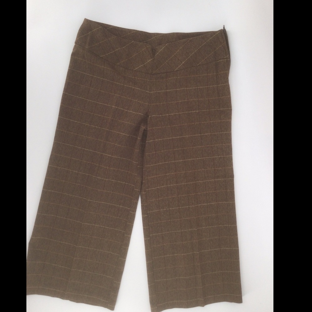 Tracy Evans Limited Juniors Size 7 Brown Capris